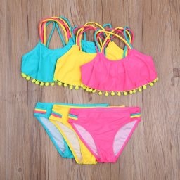 Costum de baie cu ciucuri din 2 piese Drool (Culoare: Roz)