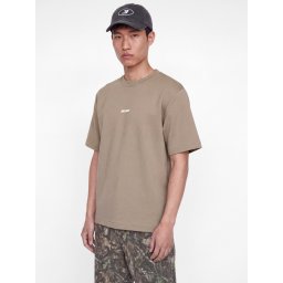 Jack & Jones Tricou barbati, cu decolteu la baza gatului, din bumbac, Relaxed Fit, JCOCLUB BACK SCRIPT, Maro (SELECTATI MARIMEA: XL)