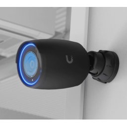 Camera IP Ubiquiti AI Pro 4K pentru interior/exterior, zoom optic 3x