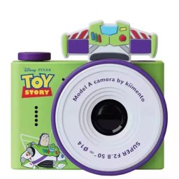 Kiimento: aparat foto digital cu model Toy Story
