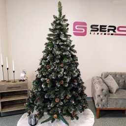 Brad artificial Christmas Deluxe by Sersimo,Lidia Nins cu conuri,2D,250cm
