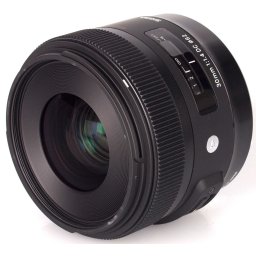 Sigma 30mm f/1.4 DC HSM Art