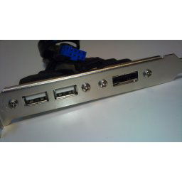 ASUS Dual USB + eSATA Port Bracket (USB + eSATA portovi na zadnjoj strani kućišta)