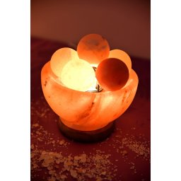 Lampa od himalajske soli VATRENE KUGLE