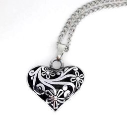Vintage Heart posrebrena ogrlica