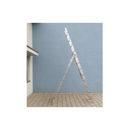 Profesionalne aluminijumske merdevine - trodelne , duzina 2.95m,gazista 3x10,duzina izvucenih 7.2m