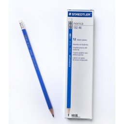 OLOVKA GRAFITNA STAEDTLER NORICA SA GUMICOM *SR