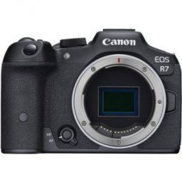 EOS R7