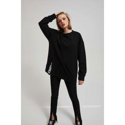 Oversize sweatshirt with a slogan