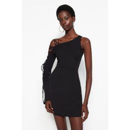 Trendyol Black Fitted Woven Elegant Evening Dress