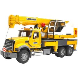 Bruder kamion Mack sa kranom Liebherr 028183