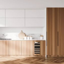 mQuvee WCED60PRP-780 vitrina za vina