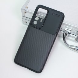 Torbica Defender Carbon za Xiaomi 12T/12T Pro crna