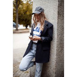 Elegant oversize women's black jacket