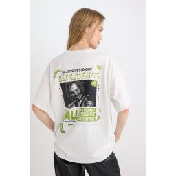 DEFACTO Cool Beetlejuice Oversize Wide Pattern Crew Neck Printed Short Sleeve T-Shirt