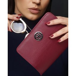 Ženska kožna bordo futrola za naočare Diva