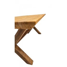 Klub-sto-model-Bole