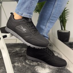 Crne sportske patike sa sivim đonom 5595
