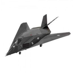 Revell f-117 nighthawk stelth fighter ( RV03899/120 )