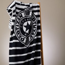 Plažni peškir partizan ( 4000155 )
