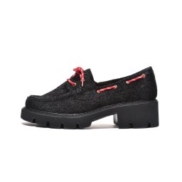 L282526BLK - Ženske mokasine crne sa crvenim pertlama