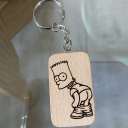 Drveni privezak za kljuceve Bart
