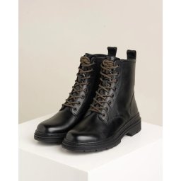 Kožne ženske duboke cipele na pertlanje 1-25230-41 crne