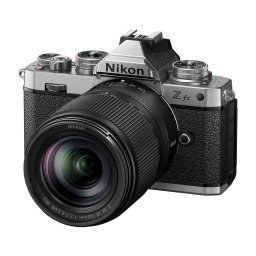 Nikon Zfc 18-140 (Silver)
