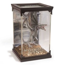 Noble Collection Harry Potter - Magical Creatures Ukrainian Ironbelly ( 072195 )