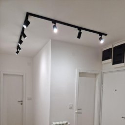 Ugaona Sinska rasveta 2m sa 8 topa ( 006-2m 8topa crna )