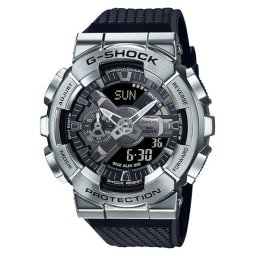 Casio g-shock ručni sat ( GM-110-1A )