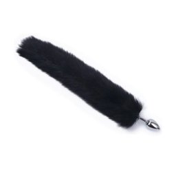 Metalni plug sa repom Crni