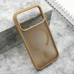 Futrola silky magsafe matte za iphone 17 pro (6.3) zlatna ( F121171 )