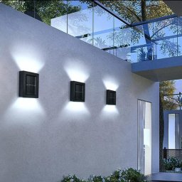 Solarna lampa IP65