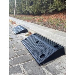 Gumeni prelaz za Ivičnjak