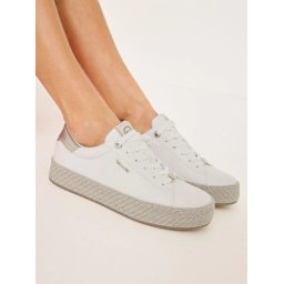 Ženske patike na debelom đonu 1-23713-42 bele