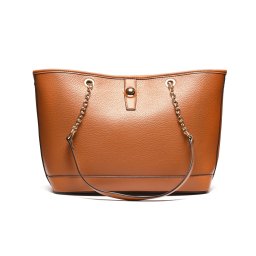 T012600CAM – Camel elegantna shopper torba sa dekorativnim lancem