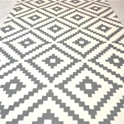 Prostirka sa printom romb tamno siva 120x180 1436