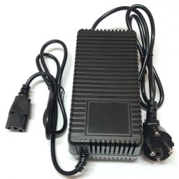 Punjač 36V/12A za olovne baterije elektro bicikla ( 331033 )