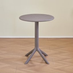 Sto tara gray ( bolsettabgry )