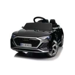 Audi SQ8 Crni Automobil na akumulator ( 11662 )