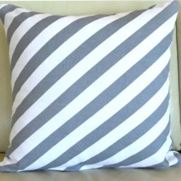 Jastuk Diagonal sivi 40x40 2418