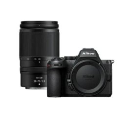 Nikon Z5II + 28-75 f/2.8 fotoaparat