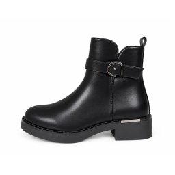 LH352607BLK - ŽENSKE ČIZME RAVNE SA ELEGANTNOM ZLATNOM KOPČOM