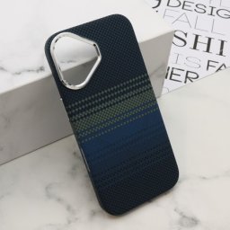 Futrola urbanmesh magsafe za iphone 17 (6.3) (6.1) dz04 ( F122245 )