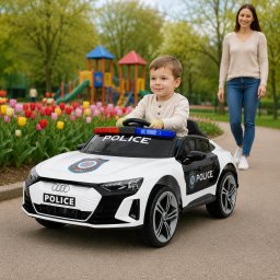 Licencirani Audi E‑Tron GT Police dečiji auto na akumulator