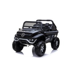 Džip Mercedes-Benz model 291 Crni