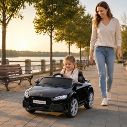 Licencirani Audi TT dečiji auto na akumulator crni