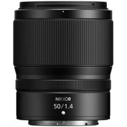 Nikon Z 50mm f/1,4 (fullformat)
