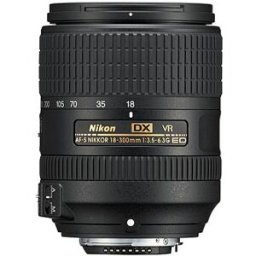 Nikon AF-S DX 18-300mm f/3,5-6,3G ED VR